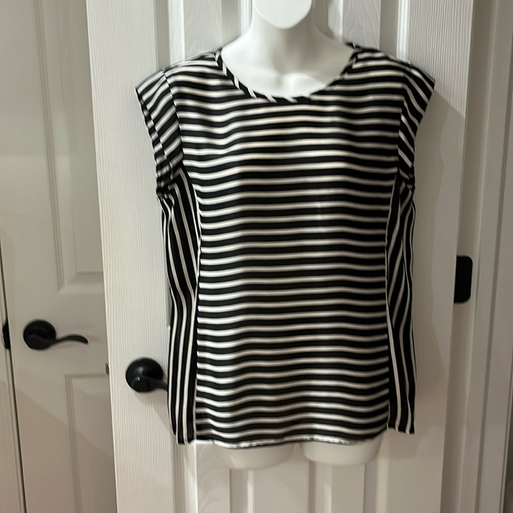 The limited size medium women’s blouse